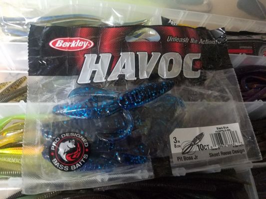 HAVOC PIT BOSS JR.
While the Pit Boss is probably best known as a flipping and pitching bait, the Jr. size works great on a dropshot. It has four appendages that give it plenty of action when rigged on a dropshot.