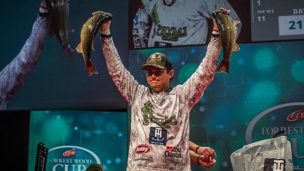 ALABAMA ROOKIE JUSTIN ATKINS LEADS FORREST WOOD CUP DAY ONE.jpg