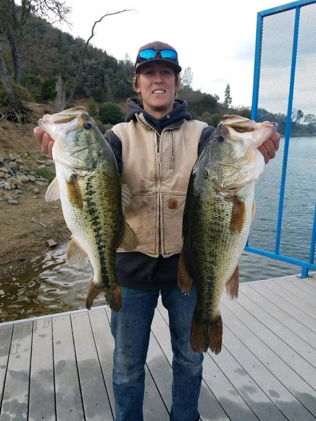 Christian Burns and i managed second out at Lake Berryessa in the bbt northern region yesterday with 18.58 and a 7.11 pound big fish.jpg