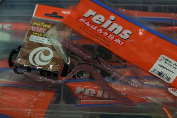 Wacky Jig Head
Taking it down into the water column with a wacky-rig approach is one way to fool pressured bass. The Reins Wacky Jig Heads are tungsten and keep a small profile but get the bait down quickly to the bass.
BONUS RIGGING METHOD

&nbsp;
&nbsp;
&nbsp;