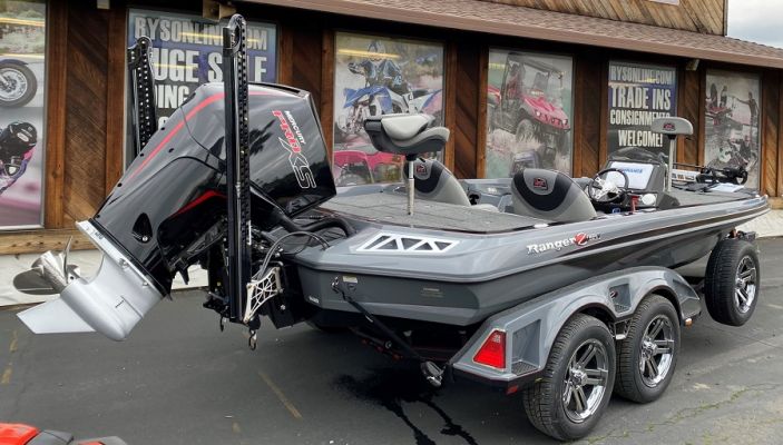 This year has been an interesting one as the pandemic has changed the way we live, but one thing that has happened is that more people are enjoying the outdoors. Boat sales have been strong, as many are opting to get outside and head to the water. The team at Redding Yamaha Sea Doo (RYS) has been busy getting people into boats and their service team has been bustling, making sure everyone stays up and running.
While manufacturing has slowed the process of getting new boats built, RYS has boats ready to go, including some 2020 models waiting for a new home.
A Busy Year
RYS Sales Manager, Ryan Tripp, can't complain about the year and says it has been good for the boating industry despite its challenges.
"It has been a little difficult getting boats, but it is starting to stabilize," he says. "The boating industry is dependent on many different factories and when one shuts down, it slows the whole process. The windshields, graphs, carpets, and latches are all made in different places and dependent on each other to get a boat built. That took the boat brands some time to catch up, but things are slowly getting back to normal."
One of the most popular segments of boats has been boats designed for families and Tripp said they have been nearly sold out of those all year long.
"Runabouts and pontoons have been selling fast and we only have one pontoon left," Tripp says. "Instead of taking summer vacations, people have been staying local and going to the lake. Bass boats have been selling well too and people are really liking the Vexus line."
While that slowed production some, Tripp says they still have several great boats in stock, including some of the popular Vexus and Ranger aluminum models.
&nbsp;