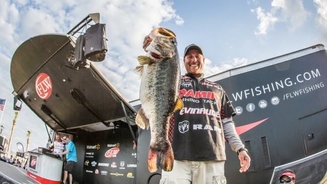 Post-Spawn Topwaters
After the bass finish up spawning is one of the best times of the year for topwaters, and Thrift is ready with a host of different options depending on the situation and the lake he is fishing.
&ldquo;This is when I start to blend my two approaches of fishing slow and methodically with the faster-moving topwater fishing I will do all summer and fall,&rdquo; Thrift shared. &ldquo;If I am fishing a specific target like a shaded dock walkway or shade around bushes, I am going to fish slowly. If I am looking to cover water and look for groups of active fish, I am going to fish them much faster.
When fishing slowly, he still relies on the popper, prop bait and frog, but changes gears when fishing faster. He will start to mix in buzzbaits, walking baits, ploppers, and pencil poppers.
&ldquo;All of those baits allow me to fish fast and be efficient. If I am fishing for post-spawners on a herring lake, I will be using a big pencil popper,&rdquo; he shared.
These are lures that he general fishes on braided line and 40-pound&nbsp;TCB 8&nbsp;works for most of them, but he ups it to 50-pound for the heavier pencil poppers.
READ RELATED: A Mono Fluoro Mashup