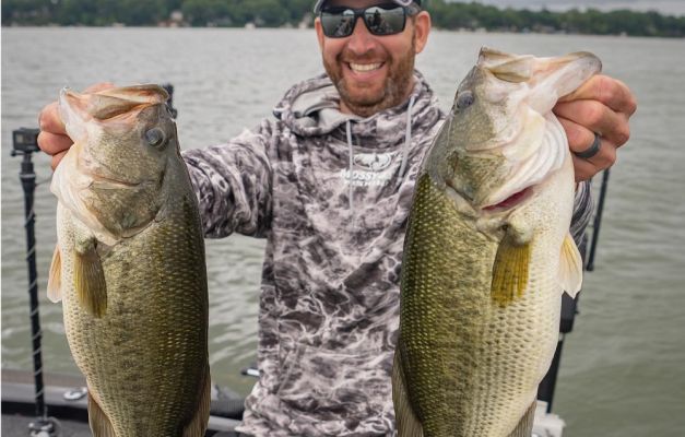 Fishing during the late summer and early fall can be some of the most challenging times to catch bass all year. The weather is hot and fish are scattered, shallow and deep and not as active as other times of the year. One of the best ways to find consistent success this time of year, according to Major League Fishing pro and Bassmaster Classic Champion Ott DeFoe, is to use topwater baits and focus on high-percentage locations.
&nbsp;