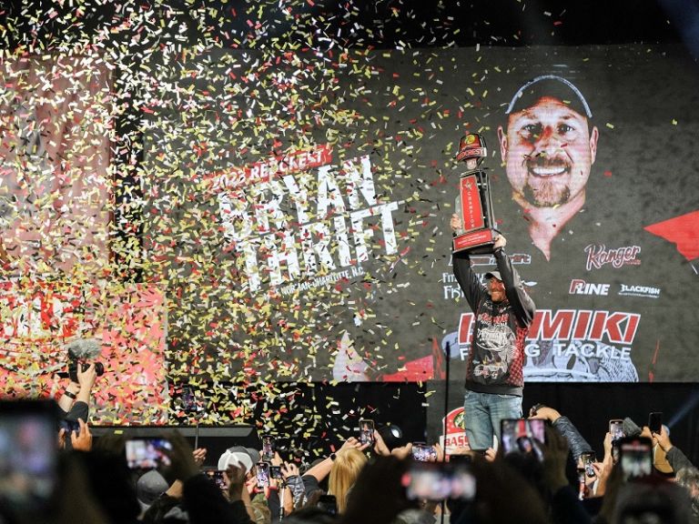 P-Line Pro Bryan Thrift Dominates REDCREST 2023 to win $300,000 Top Prize - On Sunday Thrift went to his spot up the river and that produced four of the five fish in his limit Sunday, likely saving his tournament.
