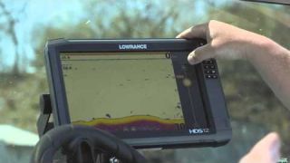 Lowrance How-To: Adjusting Colorline on a Lowrance unit