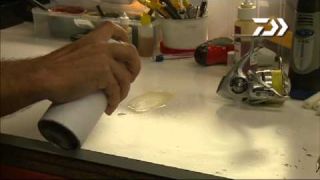Reel Maintenance | Spray Lube Good Maintenance Vs. Improper Use  #Daiwa
