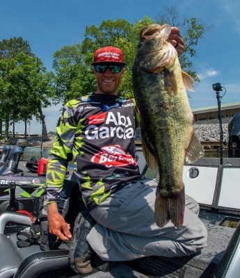 This year will mark Hunter Shryock's second trip to the Bassmaster Classic. The Ohio angler is ready to compete on Ray Roberts, and he thinks the potential is there to win the event from either shallow or deeper water. His preference is to find a shallow bite, but he will explore it all as he vies for the title.
Thoughts on Ray Roberts
Shryock has seen Ray Roberts for just one day but got a good feel for how the lake sets up and that info has helped him formulate his game plan for when official practice begins.
"I went there one day after our Lake Fork event last Fall," he said. "That was November, so I knew there wasn't a point in fishing it hard since the conditions will be so much different. I rode around and checked it out and it is basically all trees. I didn't see any vegetation, so that should be tricky."
Since the event is in Texas, he expects some monster bass to be caught.
"I think it will be one of those places where if you get a bite, it will be a good one," he predicted. "I will try to find some fish offshore, obviously, but hope to find something shallow because I feel like that is my best chance to win because it is what I am most comfortable doing. I've been checking the water levels and the lake is above full pool, which should be good for the shallow bite."
&nbsp;