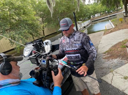 Always Looking Offshore
Unless the bass are shallow and actively spawning, chances are Jason Lambert will be hunting for an offshore bite and several crankbaits will be tied on his rods. It's how he likes to fish and he believes it offers the best way for him to catch fish in a hurry.
"I like to spend my time offshore because you can do more damage with groups of fish than going down the bank and catching one here and one there," he said. "It's my favorite way to catch them and it's fun when you get on them."
While he's a king on the Tennessee River, he's learned that there's an offshore bite after the fish spawn everywhere in the country. In some areas, fish migrate slowly to deeper water, but it can happen overnight on others.
"On the Tennessee River lakes, they'll go to the deepest they'll be all year right after they spawn to recuperate," he said. "It will be plastics on the bank one day and 20-feet or deeper the next day and you'll catch fish out that deep that still have bloody tails from spawning. A group of fish will be in deep water anywhere you go in the country after they spawn."
&nbsp;