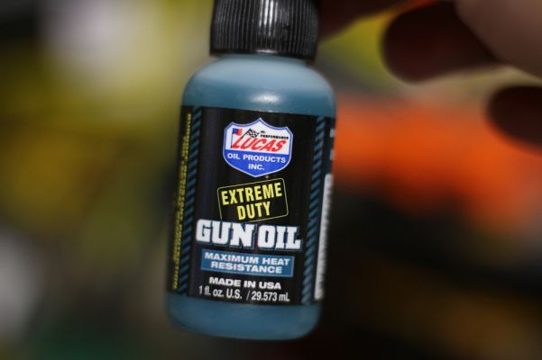 Extreme Duty Gun Oil
The Lucas Gun Oil also features the needle applicator for hard-to-reach parts. It was built for maximum heat resistance to keep your guns working right.
READ RELATED: &nbsp;Outboards, Guns, Fuel Fill Ups | Making Maintenance Easy