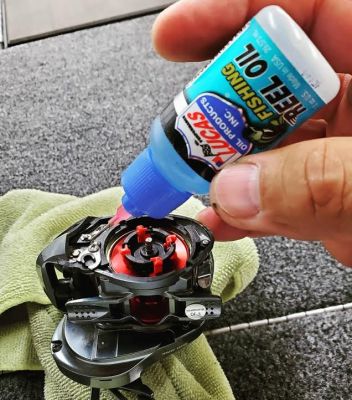 California pro angler Ken Mah has been a force on the tournament scene for years and travels throughout the west coast, competing on all of the major circuits. He runs a Lucas Oil wrapped Vexus boat during his travels and is a wealth of knowledge when it comes to their products and what they do.
He uses all of their products but shared his &ldquo;must-haves&rdquo; and the reasons why for this article.
Lucas Reel Oil
As the tournament season winds down and the colder weather sets in, many anglers take to maintaining and repairing their equipment. This is something Mah has found himself doing recently, and part of his yearly maintenance process is to clean and lubricate all of his reels with Lucas Reel Oil.
&ldquo;It is effortless to use, and like all of the Lucas products, it is not a gunky lubricant. It is just the right amount, and it is formulated to do the job,&rdquo; said Mah. &ldquo;I&rsquo;m not fishing as much this time of year, so it is a great time to take care of your gear. This whole month I have been using it on every one of my reels.&rdquo;
Lucas Reel Oil&nbsp;features a unique blend of oils and additives that are specifically designed for fishing reels and other small moving parts. One of the reasons that it is so popular is a simple item: a precision needle applicator that makes it easy to get to small pieces and hard-to-reach areas.
READ RELATED: Step-by-Step Oiling Your Reel with Ken Mah
&nbsp;