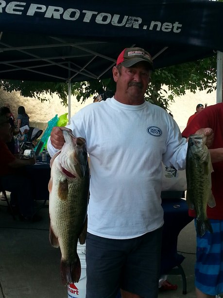 Wow! 10.37 pound of Summer Delta bass!