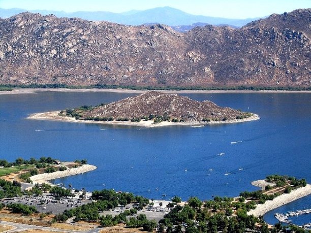 Allesandro Aerial Lake Perris California.jpg