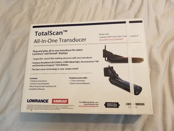 lowrance transducer.jpg