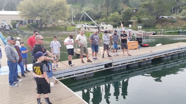 Pro Angler Jason Kincannon conducted a &quot;hands-on&quot; seminar for youth anglers at last years season opener