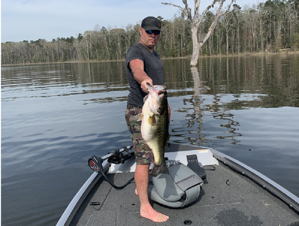 new lake record largemouth teener.png