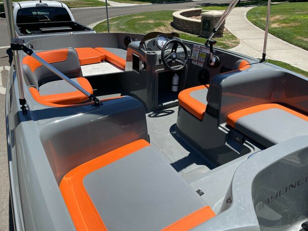 2021 Bayliner 6.jpg