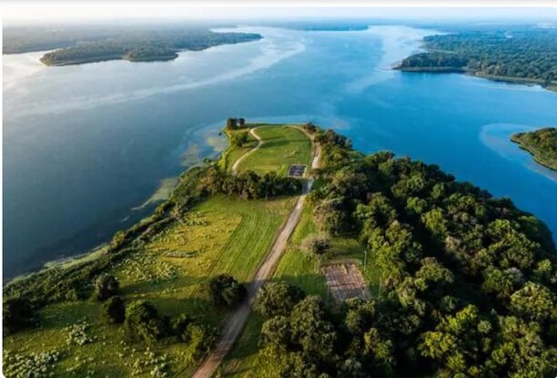 texas private lake for sale.jpg