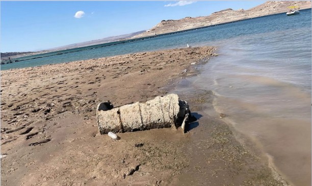 lake mead dead bodies boat human remains low water 2022.jpg