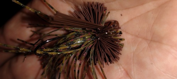 1/4oz standup brush jig  Fine brown/green pumpkin /red/green flake