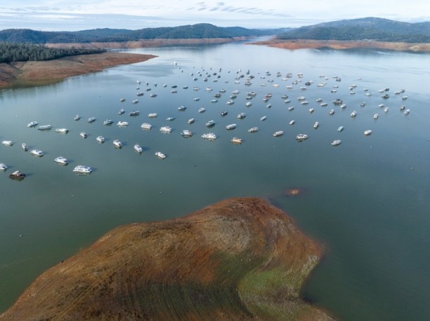 2023_01_12_AI_0141_Drone_Lake_Oroville.jpg