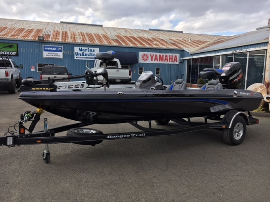 Fiberglass bass boats clearance