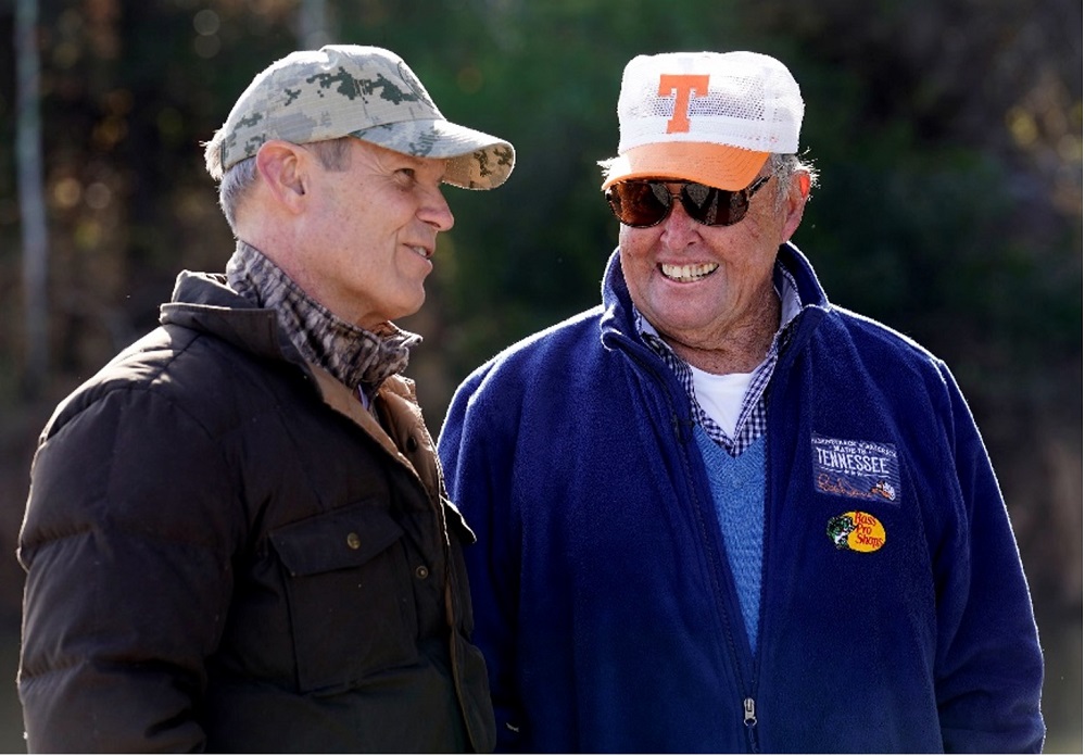 Gov. and Bill Dance Announces Tennessee “Bill Dance Signature Lakes