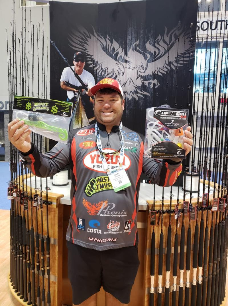 Cal Coast Fishing Signs Clent Davis the 2018 Forrest Wood Cup Champion