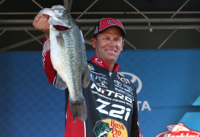 VanDam Maintains Lead At Toledo Bend After Slow Start On Second