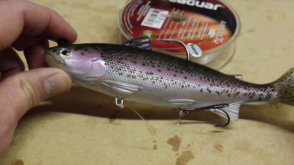 Adding a Trailer Hook to a Swimbait wih the New LIVETARGET